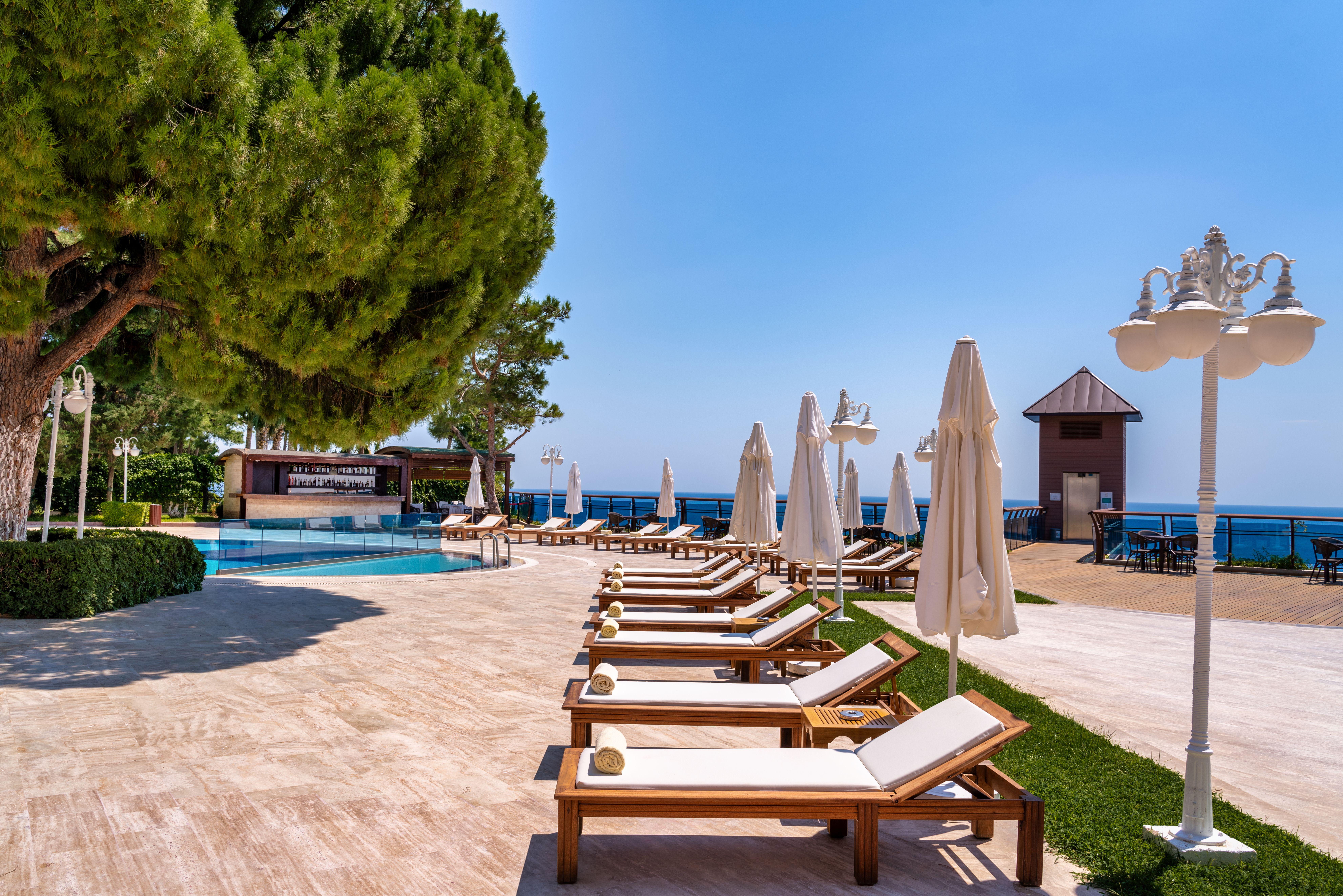 Oz Hotels Antalya Resort & Spa Adult Only 16 Eksteriør billede Pool at the Four Seasons Hotel Istanbul